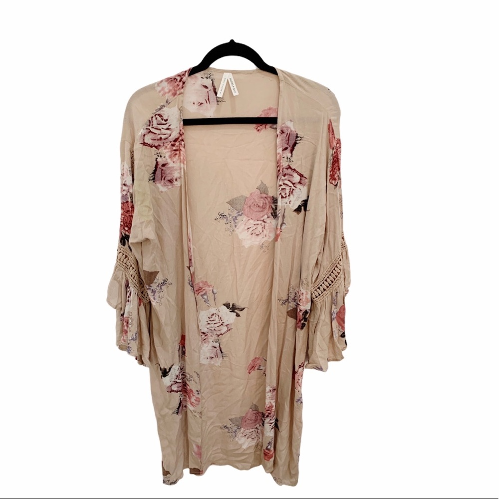 Live 4 Truth Kimono, Size S